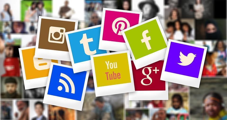 Social media link building strategies - picture of different social media logos